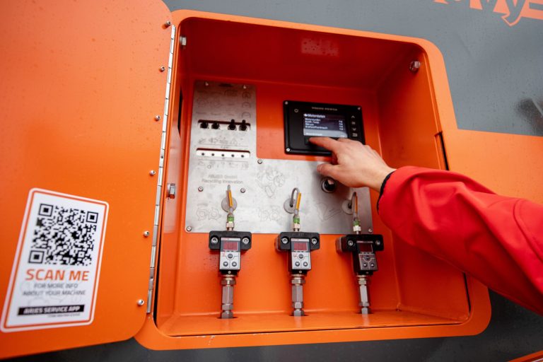 ARJES TITAN 900 撕碎機
