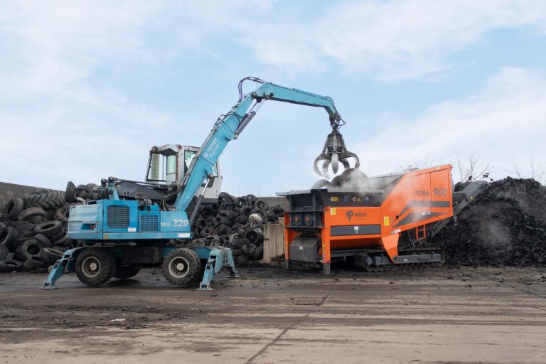 ARJES TITAN 900 撕碎機